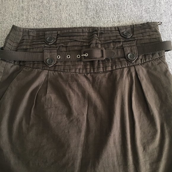 Limited Collection Contemporary Taupe Skirt, Size: 8 - Picture 3 of 9